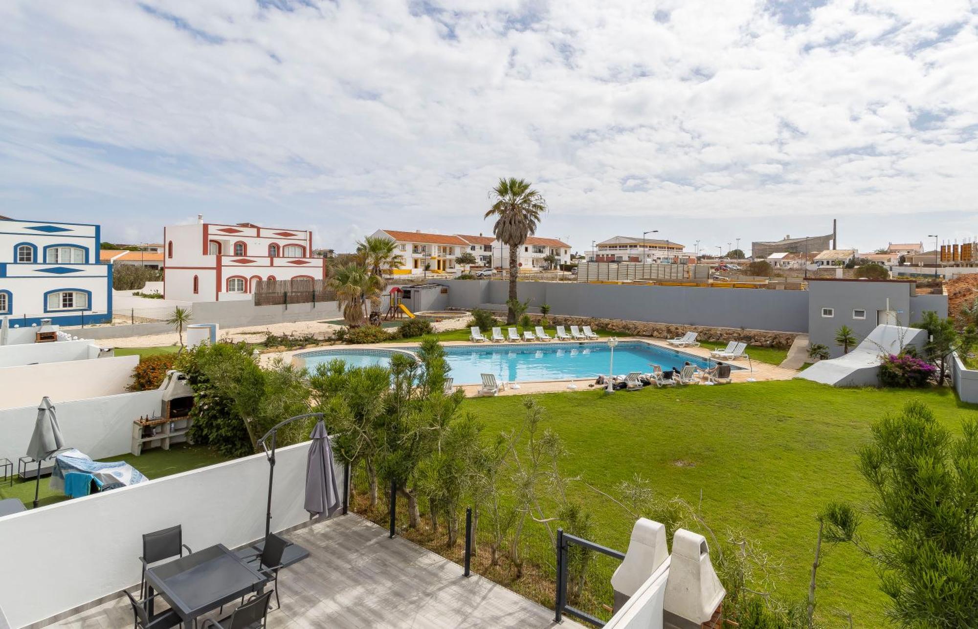 3 Minutes To The Beach, 2 Bedroom Amazing Apt With Balcony, Bbq Grill And Pool Sagres Dış mekan fotoğraf